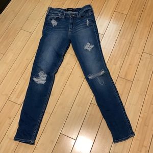 Hollister super skinny high rise jean